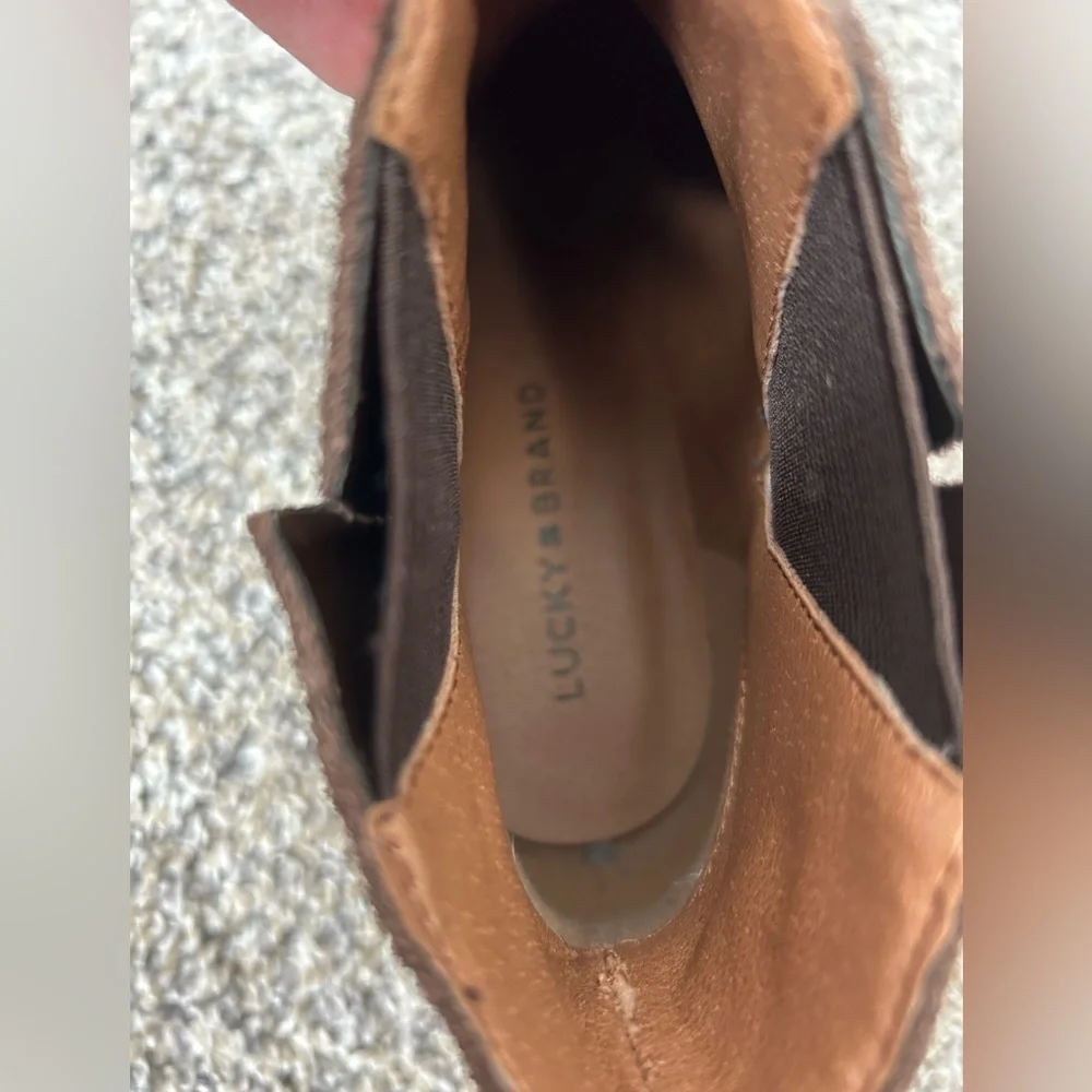 Lucky Brand chocolate brown suede leather ankle boots size 8 - Picture 4 of 8